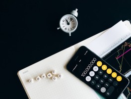 Velos Markets威马证券：2025年金融市场全息解码与投资策略革命